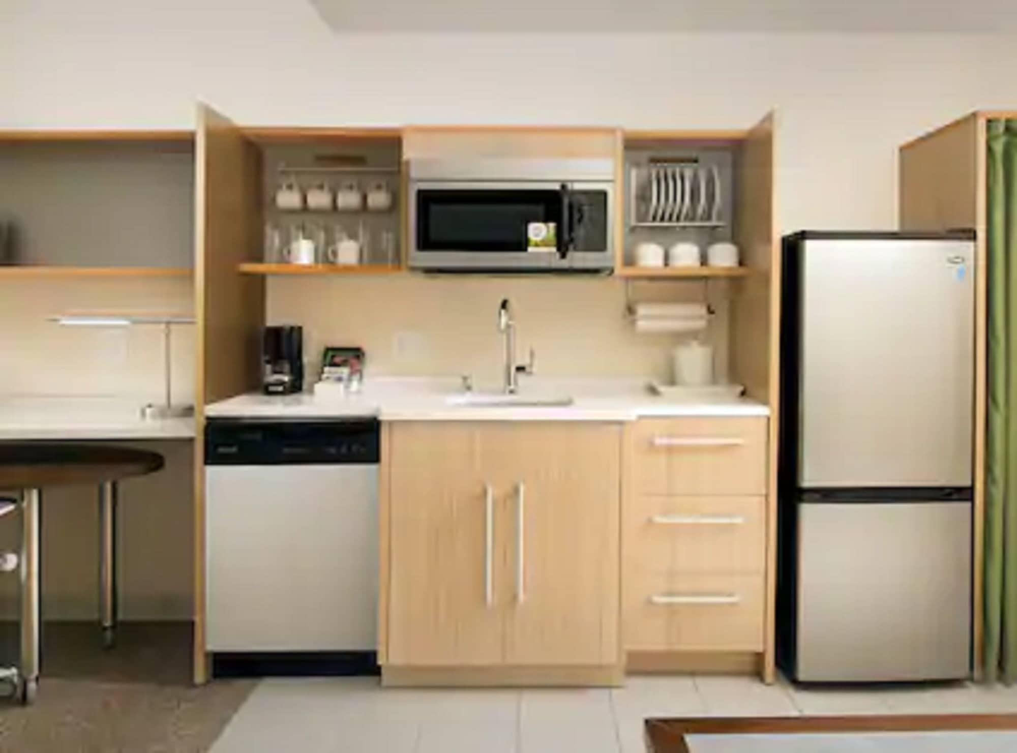 Home2 Suites By Hilton Хаттисберг Экстерьер фото